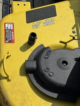 Image of John Deere Z545R equipment image 2