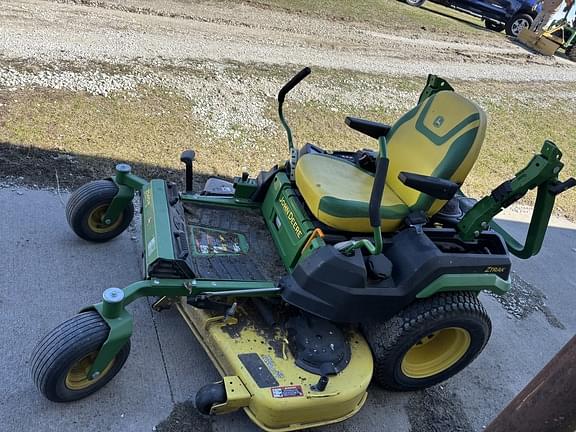 Image of John Deere Z545R equipment image 1