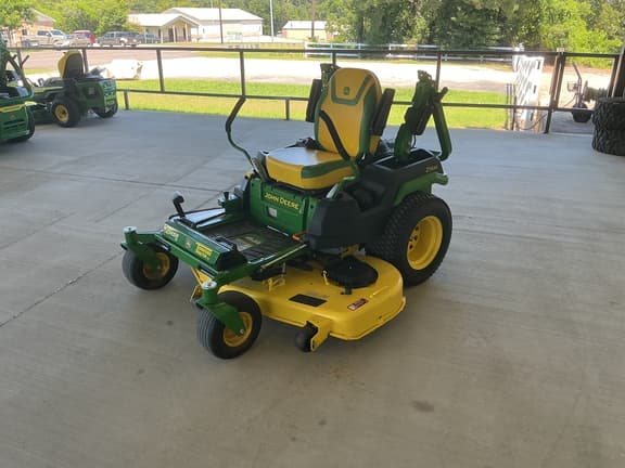Image of John Deere Z545R equipment image 1
