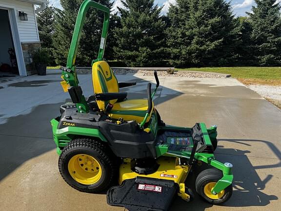 Image of John Deere Z545R equipment image 2