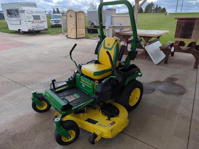 Image of John Deere Z545R equipment image 2