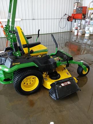 Image of John Deere Z545R equipment image 2