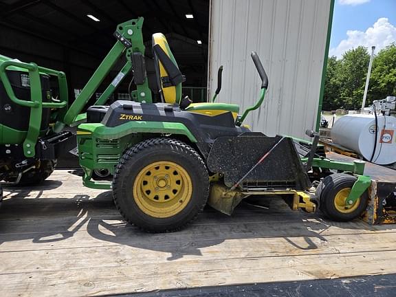 Image of John Deere Z545R equipment image 1