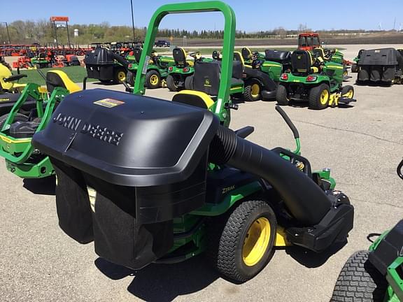 Image of John Deere Z545R equipment image 4