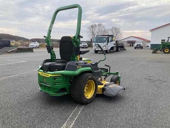 Image of John Deere Z545R equipment image 3