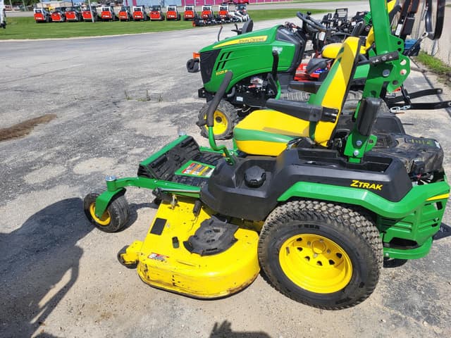 Image of John Deere Z545R equipment image 3