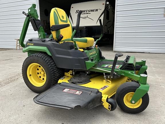 Image of John Deere Z545R equipment image 4