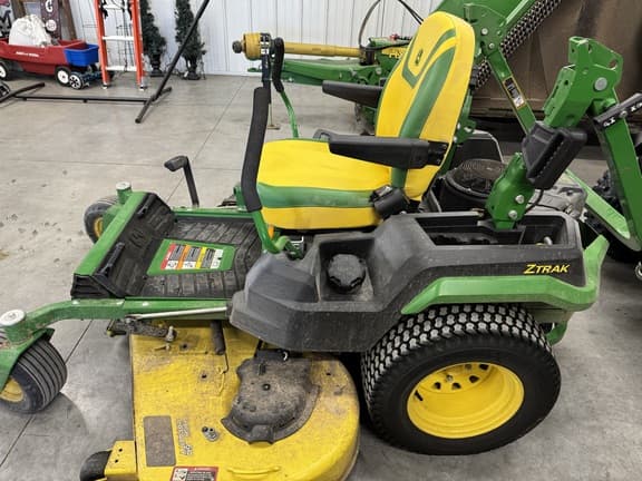 Image of John Deere Z545R equipment image 2