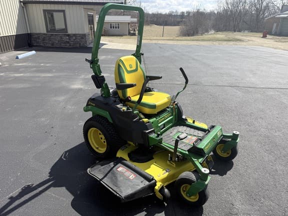 Image of John Deere Z545R equipment image 4