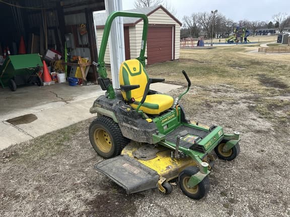 Image of John Deere Z545R equipment image 1