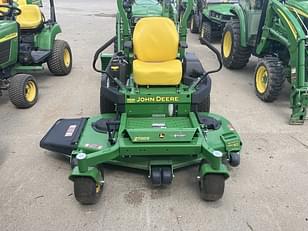 Main image John Deere Z720E