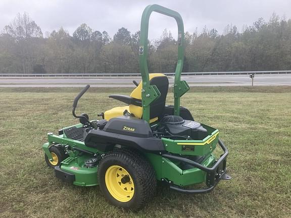 Image of John Deere Z720E equipment image 2