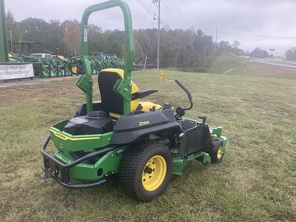 Image of John Deere Z720E equipment image 4