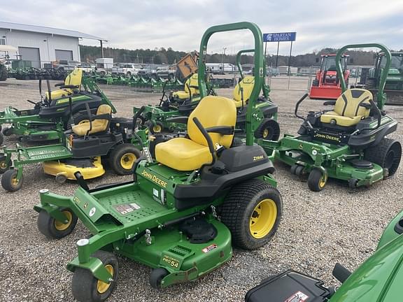 Image of John Deere Z720E equipment image 1