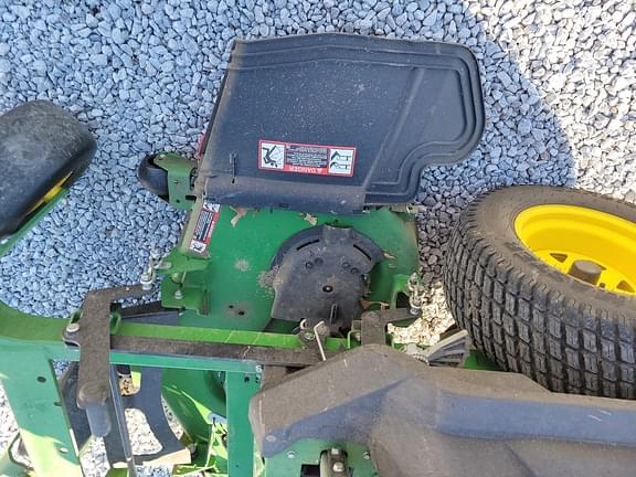 Image of John Deere Z720E equipment image 3