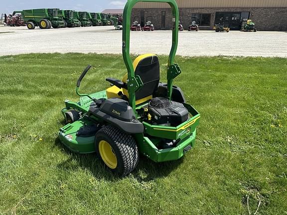 Image of John Deere Z735M equipment image 2