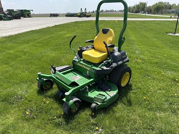 Image of John Deere Z735M Primary image
