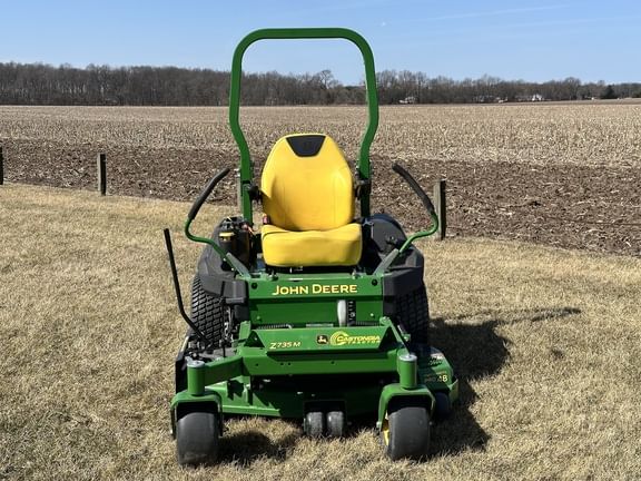2021 John Deere Z735M Equipment Image0