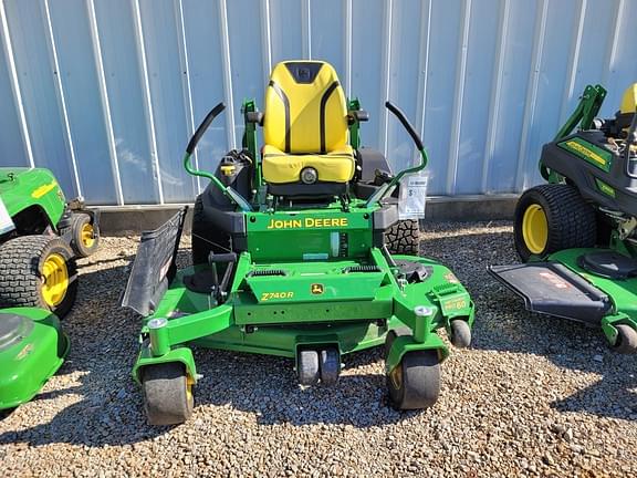 Image of John Deere Z740R equipment image 1