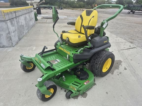 2021 John Deere Z740R Equipment Image0