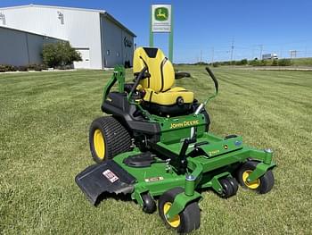 2021 John Deere Z740R Equipment Image0