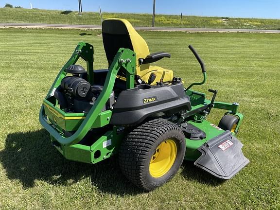 Image of John Deere Z740R equipment image 3