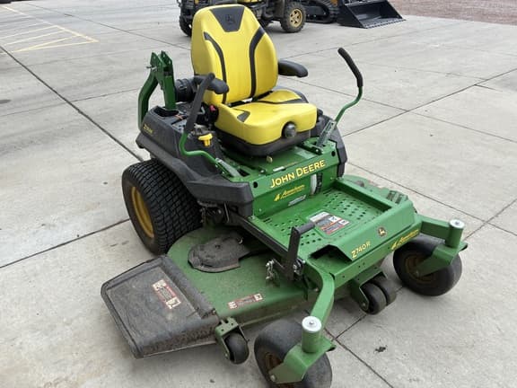 Image of John Deere Z740R equipment image 2