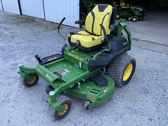 Image of John Deere Z740R Primary image