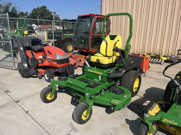 Main image John Deere Z740R