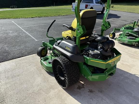 Image of John Deere Z740R equipment image 3