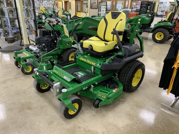 Main image John Deere Z740R