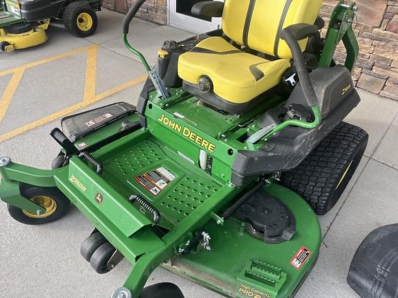 Image of John Deere Z740R equipment image 2