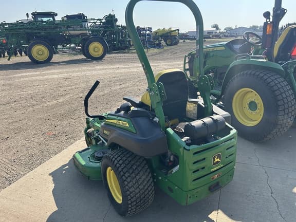 Image of John Deere Z915E equipment image 3