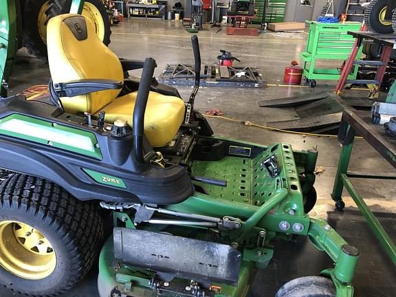 Image of John Deere Z915E Primary image