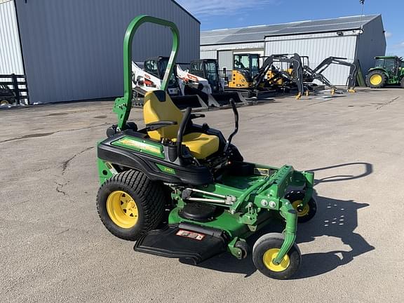 Image of John Deere Z915E equipment image 2