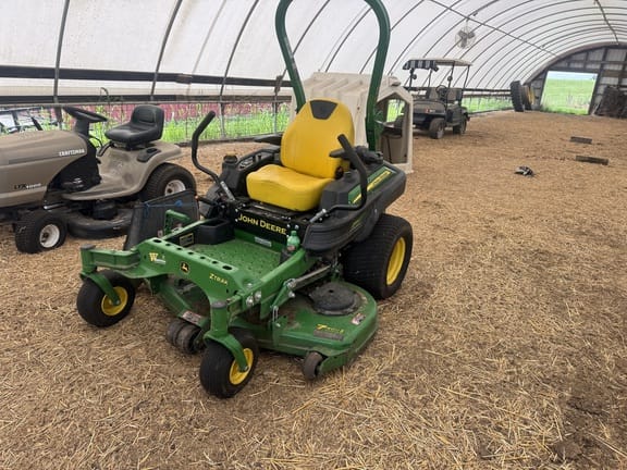 2021 John Deere Z915E Equipment Image0