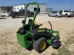 Main image John Deere Z915E 4