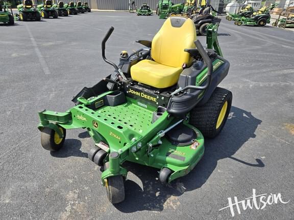 Image of John Deere Z915E equipment image 1
