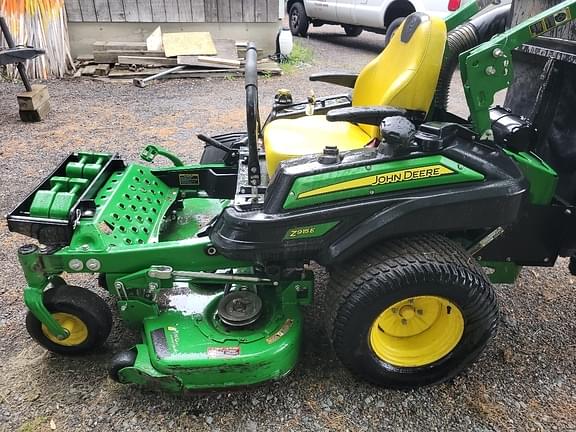 Image of John Deere Z915E equipment image 3