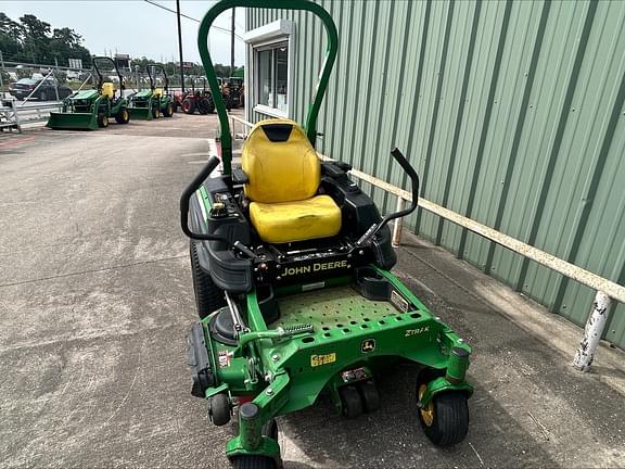 Image of John Deere Z915E equipment image 2