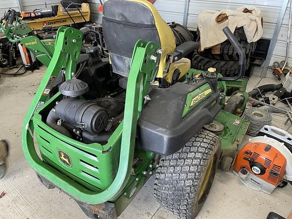 Image of John Deere Z920M equipment image 1