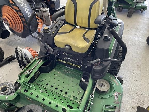 Image of John Deere Z920M Primary image