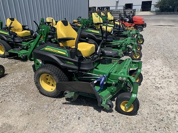 Image of John Deere Z920M equipment image 1