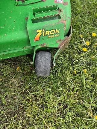Image of John Deere Z920M equipment image 2