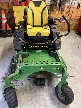 Image of John Deere Z920M equipment image 3