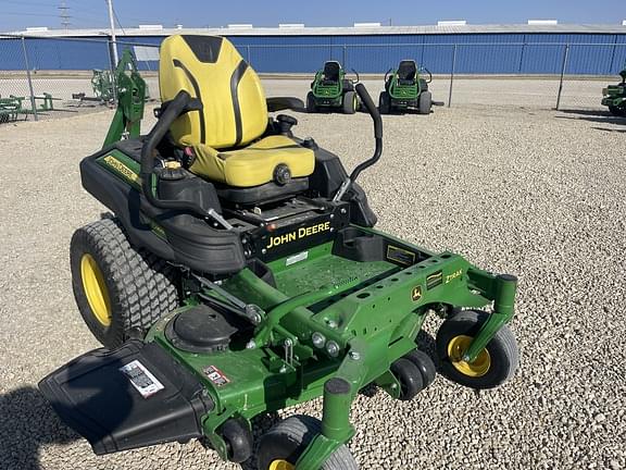 Image of John Deere Z920M equipment image 1