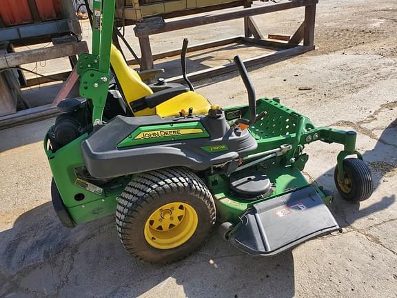 Image of John Deere Z920M Image 0