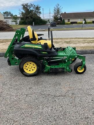 Image of John Deere Z920M equipment image 1