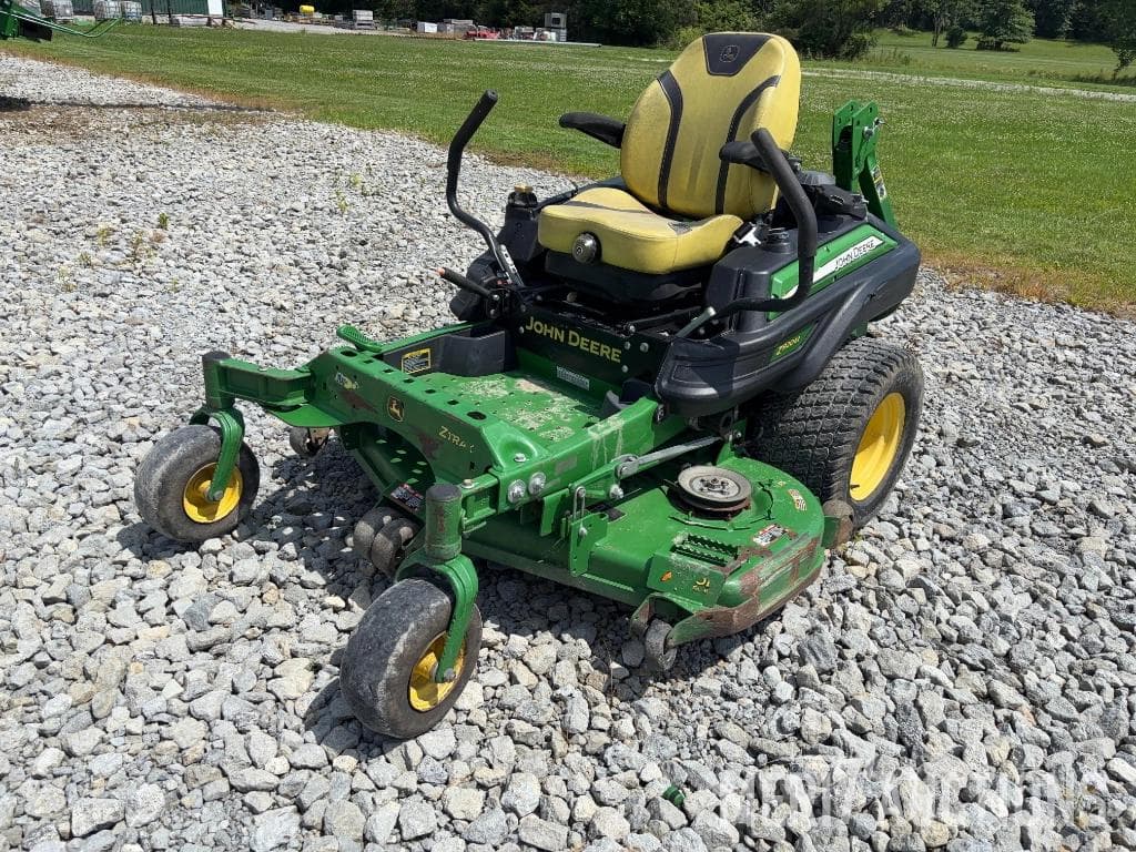 Image of John Deere Z920M Primary image