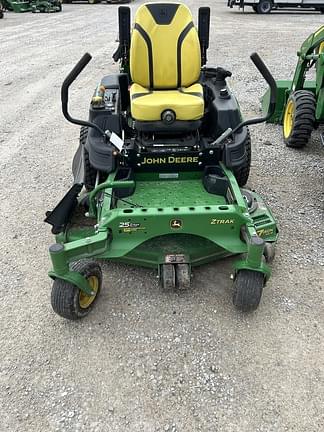 Image of John Deere Z930M equipment image 1